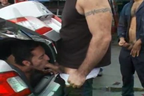 Junk in tthis man Trunk