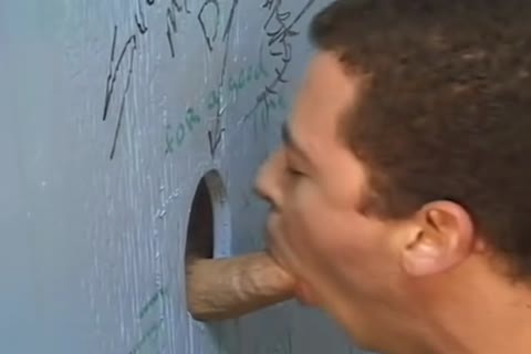 worthwhile twink-friendtio at the Start...Rest is Dull