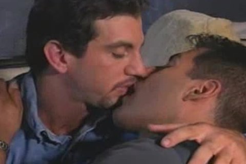 Tom Katt receives slamed By Max