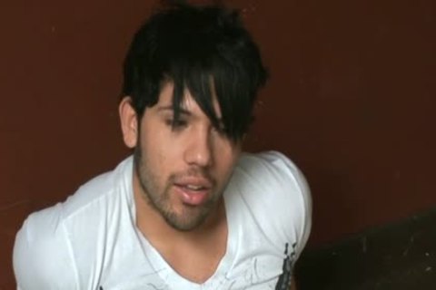 Alexandre Carino Wanks Off Alone!