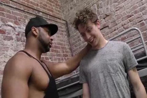 giant dark chap fucking A Whiteboi In The