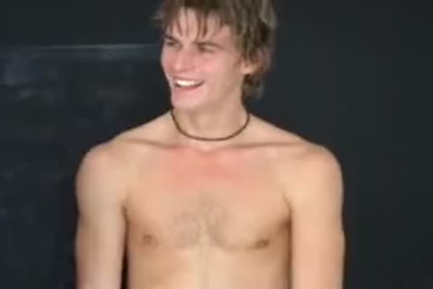 str8 Surfer Goes 2 Rounds @ GH