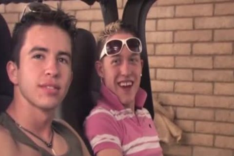 College guy With Popped Collar Is A shlong Sucker What A Surprise