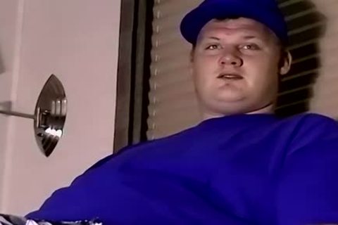 chubby Straight lad Chez acquires A oral sex