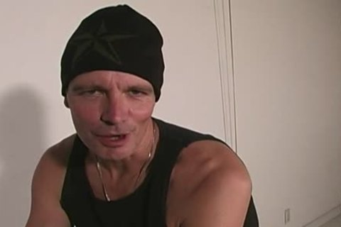 White Thug gets assfucked By black studs