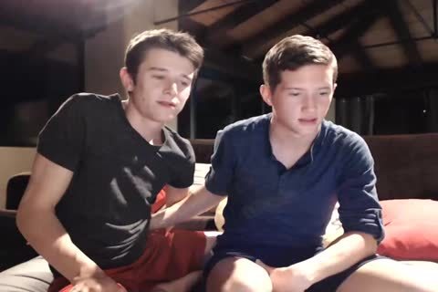 naughty Boyfriends fuck bare For Tips - BareSexyBoys.com