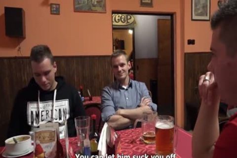 CZECHS pair
