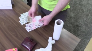 European lad blows strangers weenie for cash