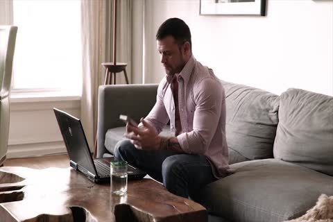 vigour Bottom Alexander Volkov Subdued