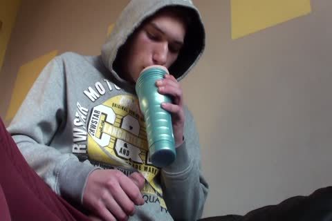 CZECH CASTING Skate boy Casting cook jerking cream flow