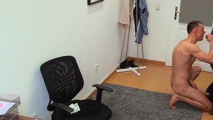 A very casual homo seduction of a worthwhile-looking older chap