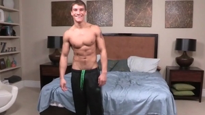 Sean Cody: Brown hair Calvin & Jordan in the bed