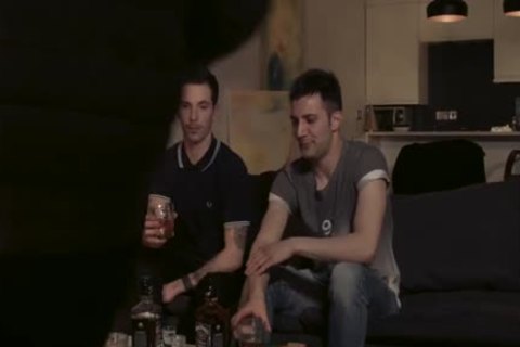 attractive attractive Pizza lad