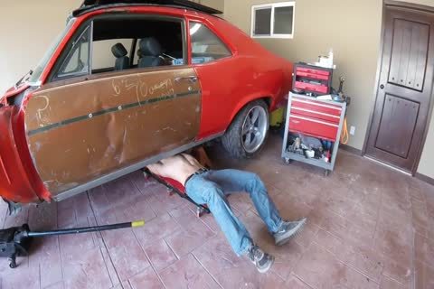 Brock Cooper-Garage jerk off And sperm
