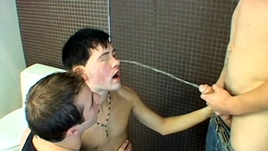 Boys-Pissing.com - Pissing gets hardcore sex