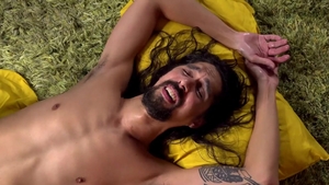 AlternaDudes: The Machine with skinny Guy Criss
