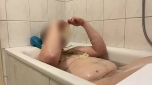 BHDL - THE BREATHTUB three - bizarre LATEXGLOVE BREATHPLAY WITH sperm drinking IN THE BATHTUB -