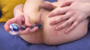 BoyFun: Shaved Mike Steed goes for hard nailining