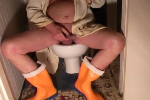 nlboots - orange rubber bristol boots, first a fag