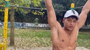 East Boys - Solo muscle colombian twink cumshot