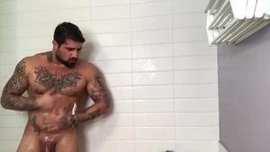 Post Shower blow job job Session With big Daddy [ONLYFANS]