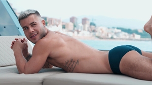 Men: Deckside Domination with King