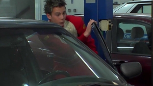 Young Starlet Conquers Market: Johny Hunter Story