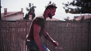 masqulin: Spanish Retreat Becomes Frenzy