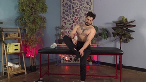 In Between The Sheets, Papi's Secrets